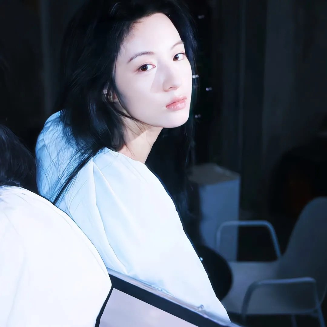 鬼马精灵